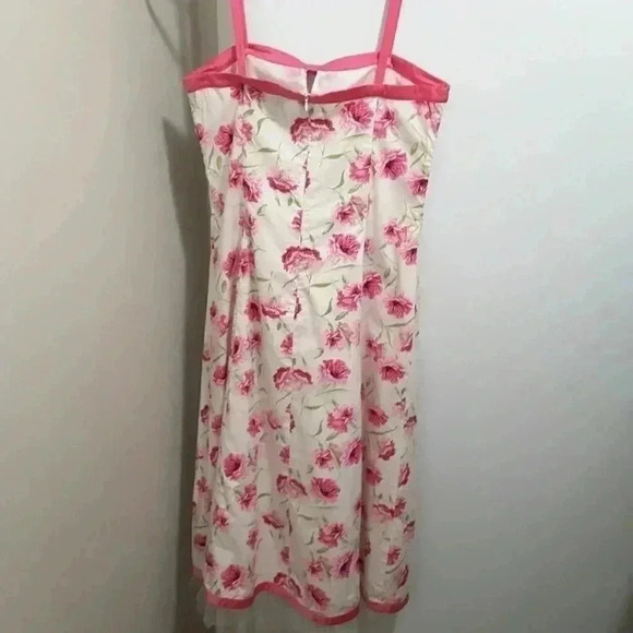 Signature by Robbie Bee Dress - Picture 2 of 6